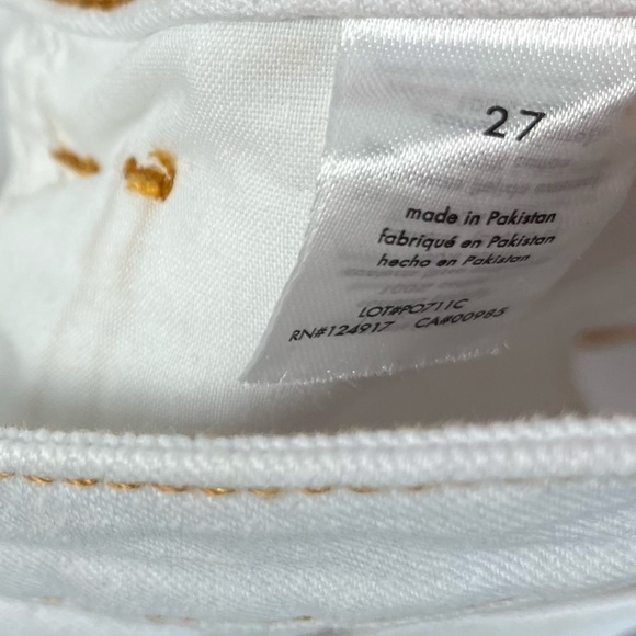 WeWoreWhat Size 27 Wide Leg White Distressed Dad Jeans - Picture 3 of 8